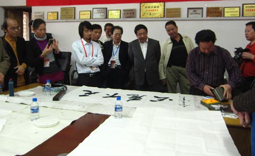 ����´��ڴ򿪴�ͼ