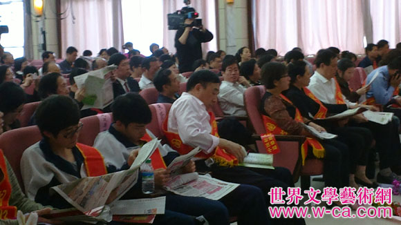 ����´��ڴ򿪴�ͼ